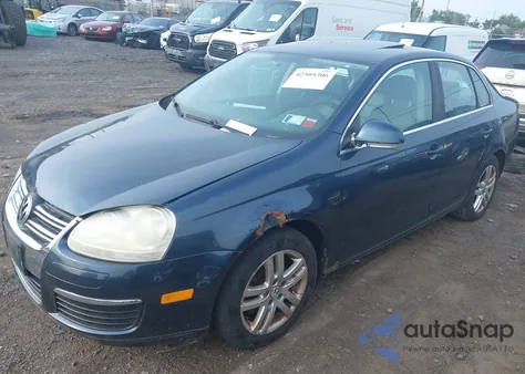 2007 Volkswagen Jetta 2.5 из США, поврежденный, VIN 3VWSG71KX7M160680
